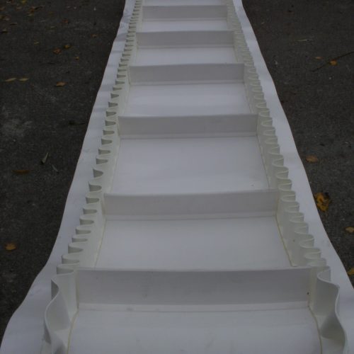 PVC z falą boczną i zabierakami (wys. od 20mm do 100mm)